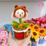 B2BQT0007-Chau-cay-co-gai-no-do-handmade-1